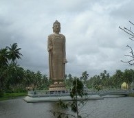 Expat Tales: Wanderers, Starving Artists and Dissolutes