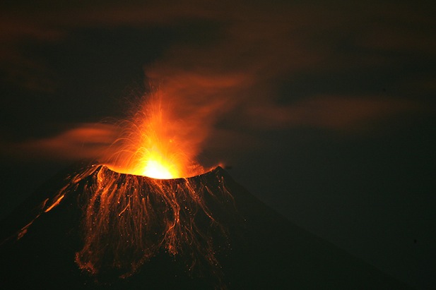 Ecuador volcano Tungurahua