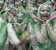 Photo You Must See: Mardi Gras in Manila