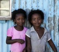 Photo You Must See: Two Girls in Cape Town