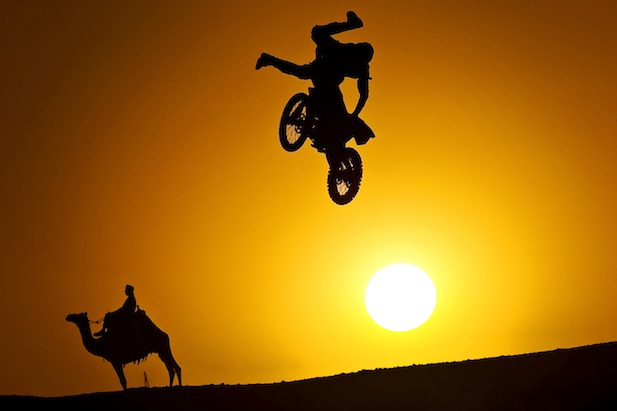 motocross pyramids giza sphinx red bull x-fighters