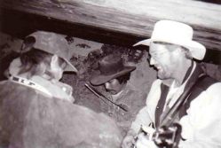 banjo player, sierra madre
